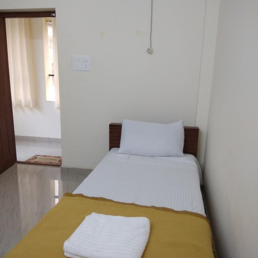 Manjira Lodge Guruvayur Ngoại thất bức ảnh